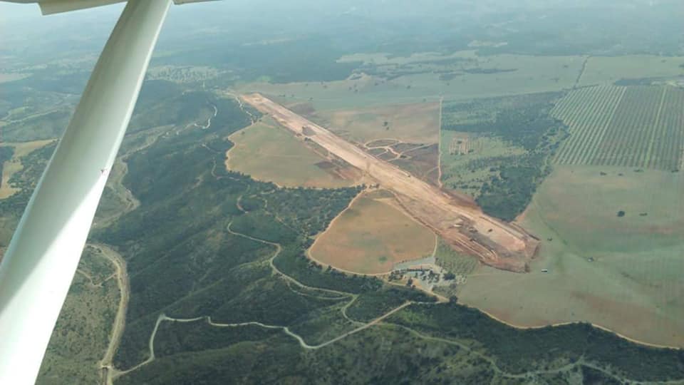 Aeródromo de La Cuesta en costrucción